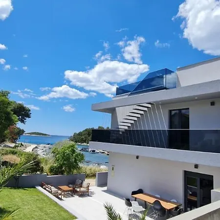 Gray Villa